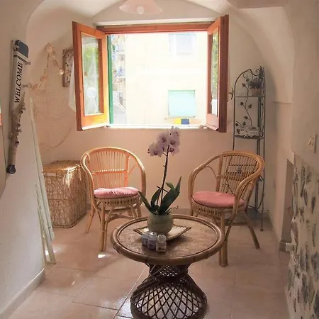 Apartment Casetta Carmela A Minori-amalfi Coast Minori